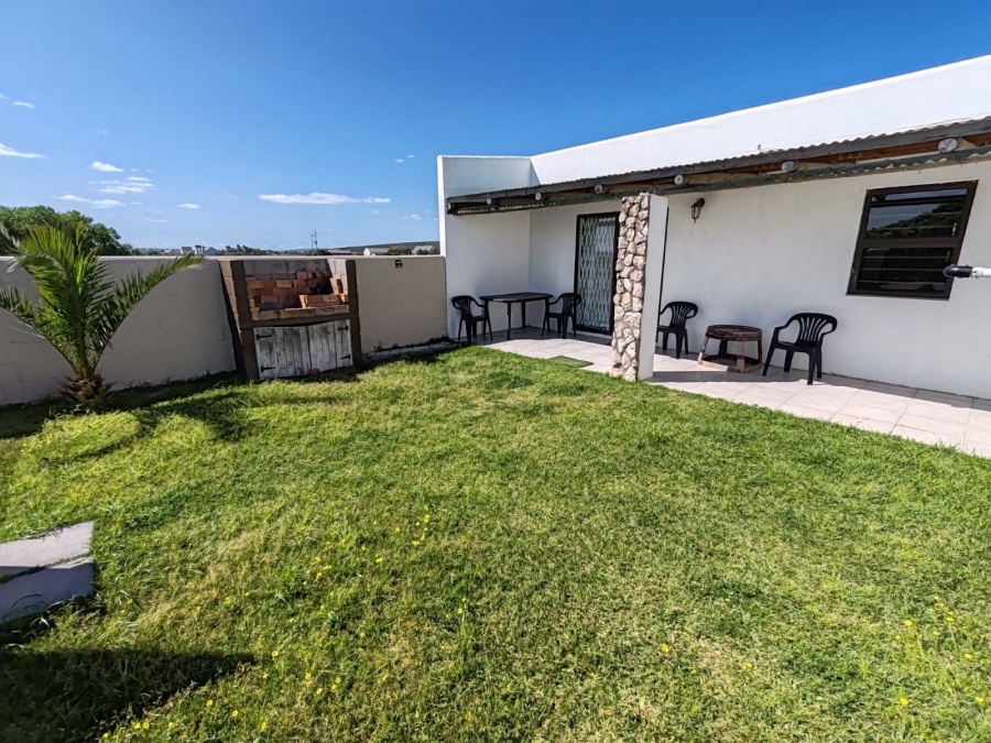 6 Bedroom Property for Sale in Long Acres Country Estate Western Cape